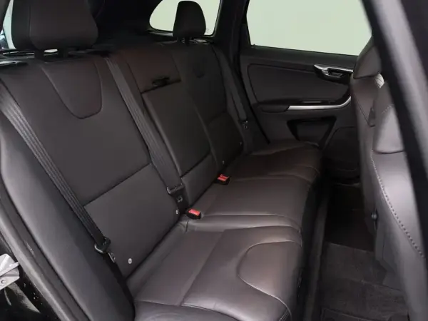 Volvo XC 60 2.0 D4 Volvo Ocean Race Geartronic 23