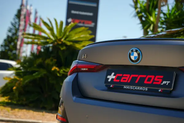 BMW i4 M50 Pack Desportivo M Pro 9