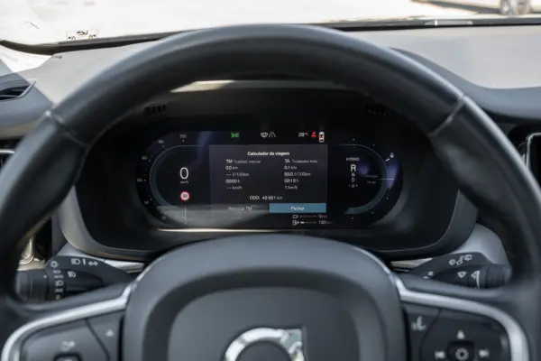 Volvo XC 60 T6 AWD Recharge Geartronic Inscription Expression 13