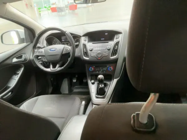 Ford Focus SW 1.0 EcoBoost Business 7