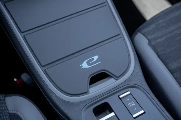 Jeep Avenger 54 kWh Longitude 18