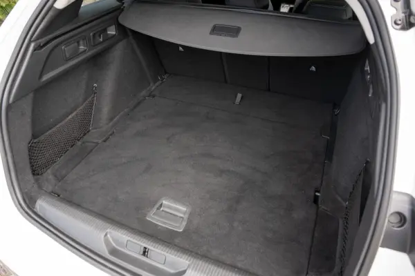Peugeot 308 SW 1.5 BlueHDi Allure Pack EAT8 18