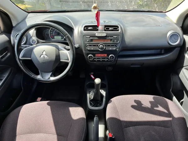 Mitsubishi Space Star 1.2 Intense 9
