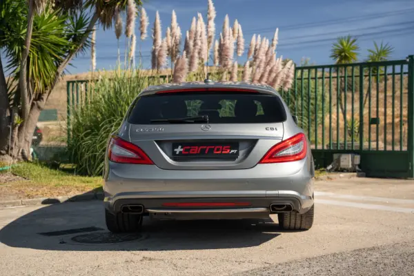 Mercedes-Benz CLS 350 CDi BlueEfficiency Shooting Brake 6