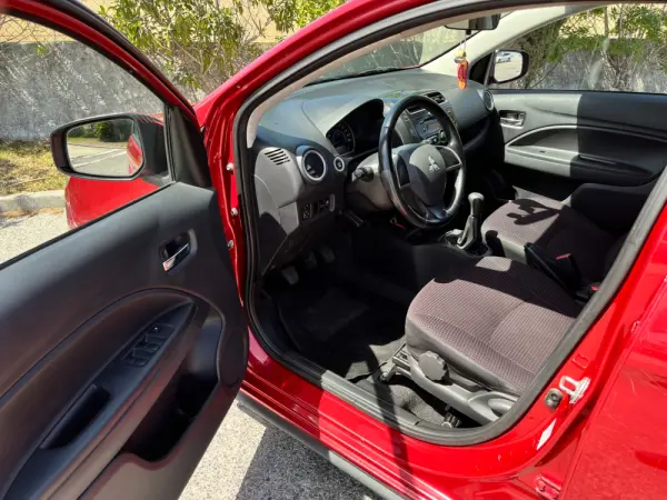 Mitsubishi Space Star 1.2 Intense 19