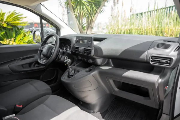 Toyota Proace 1.5D L2 Comfort 16