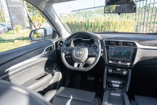 MG ZS EV 44.5 kWh Luxury 7