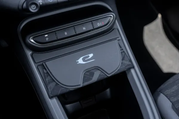 Jeep Avenger 54 kWh Longitude 19