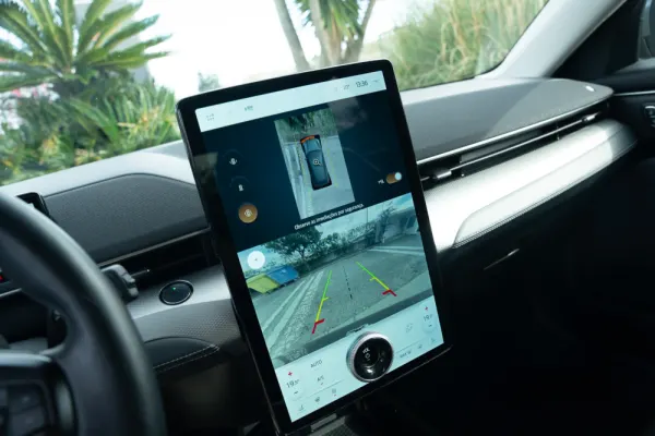 Ford Mustang Mach-E Standard 18