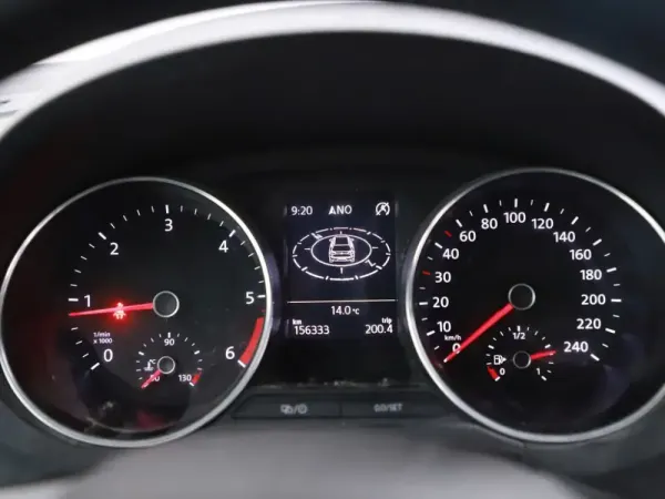 Volkswagen Polo 1.4 TDi BlueMotion 8