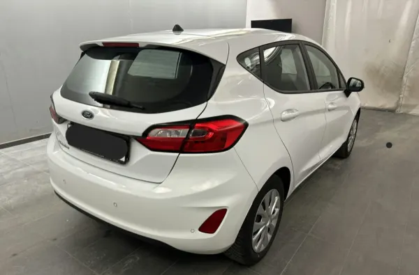 Ford Fiesta 1.1 Ti-VCT Connected 4