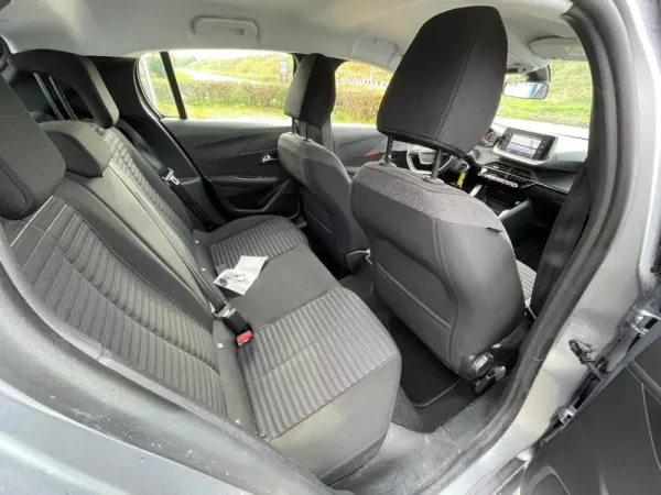 Peugeot 208 1.2 PureTech Active 13