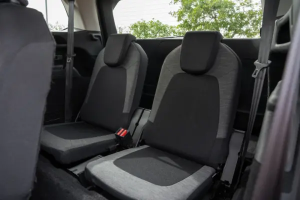 Citroën Grand C4 Spacetourer 1.5 BlueHDi Shine EAT8 16