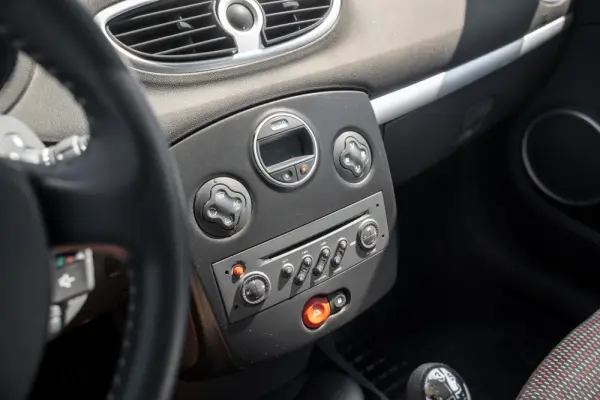 Renault Clio 1.2 TCE Dynamique Sport Edition 12