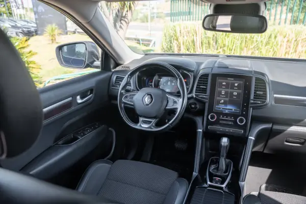 Renault Koleos 2.0 dCi Initiale Paris X-Tronic 9