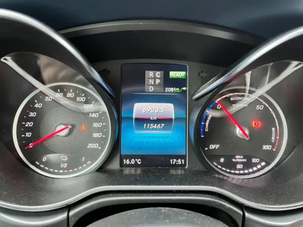 Mercedes-Benz EQV 300 5