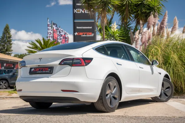 Tesla Model 3 Standard RWD Plus 5