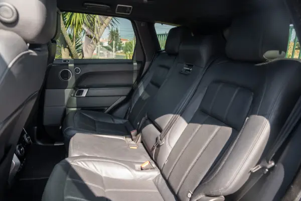 Land Rover Range Rover Sport 2.0 Si4 PHEV HSE Dynamic Stealth 28