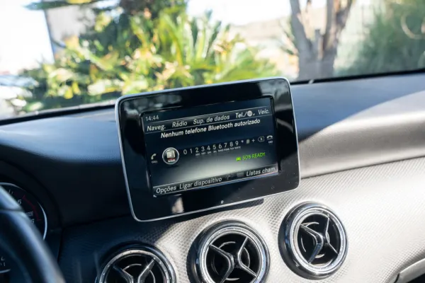 Mercedes-Benz A 180 d Fleet Pack Urban 10