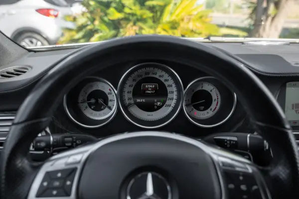 Mercedes-Benz CLS 350 CDi BlueEfficiency Shooting Brake 12