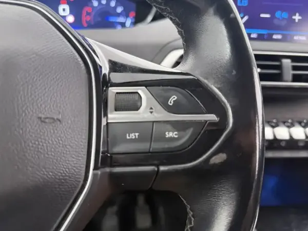 Peugeot 5008 1.2 PureTech Allure 13