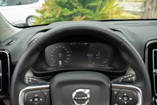 Volvo XC 40 T5 Recharge DKG Inscription 12