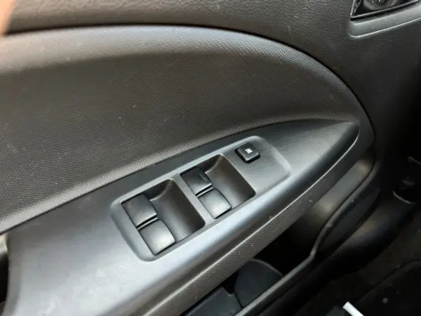 Mitsubishi Space Star 1.2 Intense 16