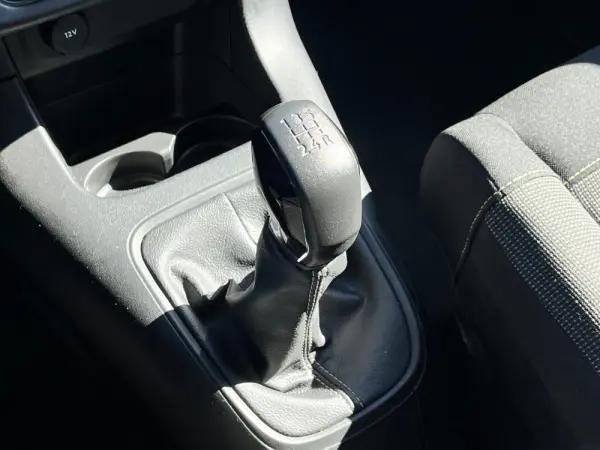 Citroen C3 1.2 PureTech Feel Pack 21