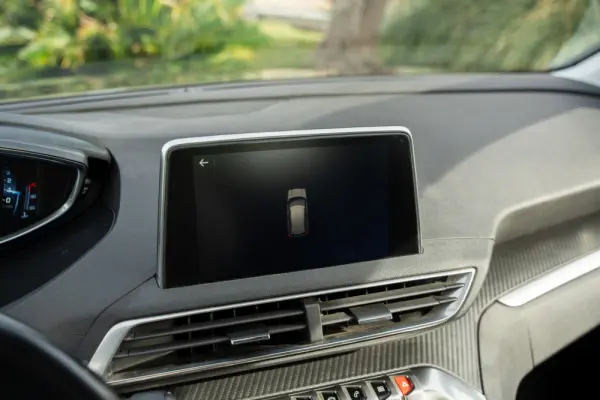 Peugeot 3008 1.2 PureTech Style 9