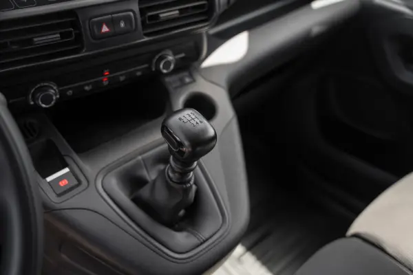 Toyota Proace 1.5D L2 Comfort 13