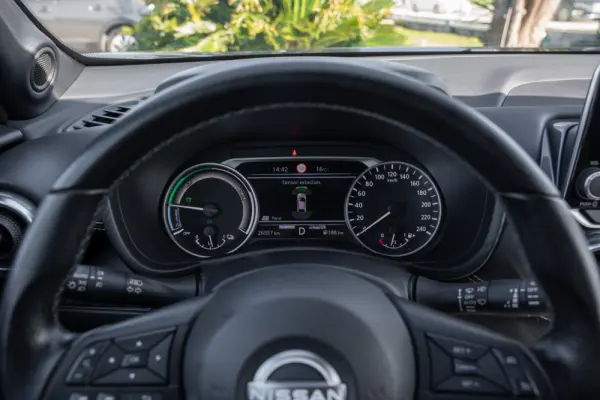 Nissan Juke 1.6 Hybrid N-Connecta NAV. 11