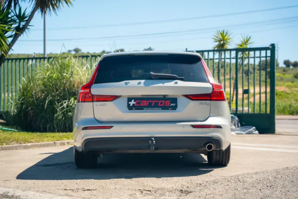 Volvo V60 2.0 D3 Inscription 6