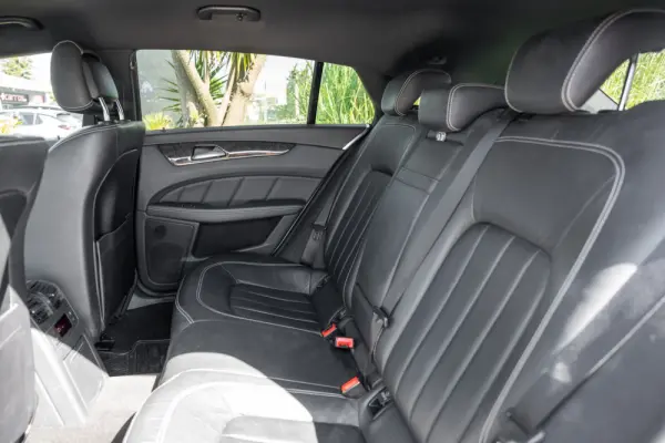 Mercedes-Benz CLS 350 CDi BlueEfficiency Shooting Brake 25