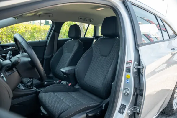 Opel Astra Sports Tourer 1.6 CDTI Innovation S/S 15