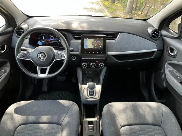 Renault Zoe (c/ Bateria) E-Tech EV50 Equilibre 6