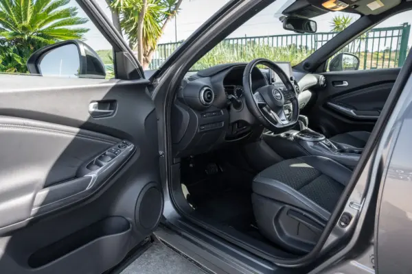 Nissan Juke 1.6 Hybrid N-Connecta NAV. 17