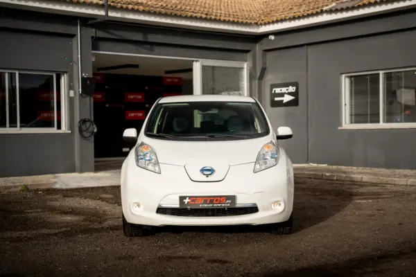 Nissan Leaf Tekna 30 kWh 4