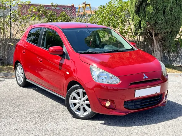Mitsubishi Space Star 1.2 Intense 1
