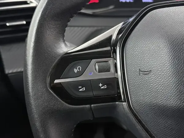 Peugeot 208 1.2 PureTech Active 9