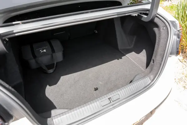Citroen e-C4 X 50 kWh Shine Pack 24