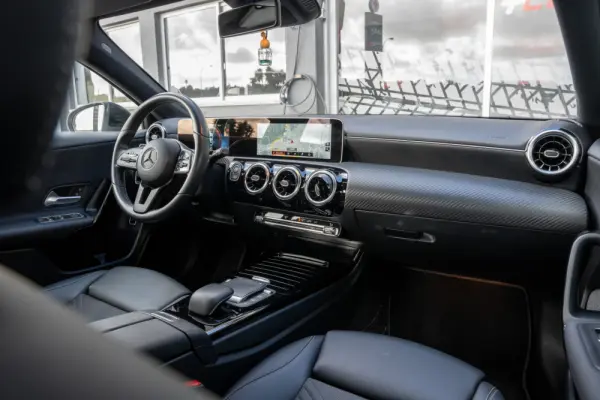 Mercedes-Benz A 180 Limousine d Style Aut. 16