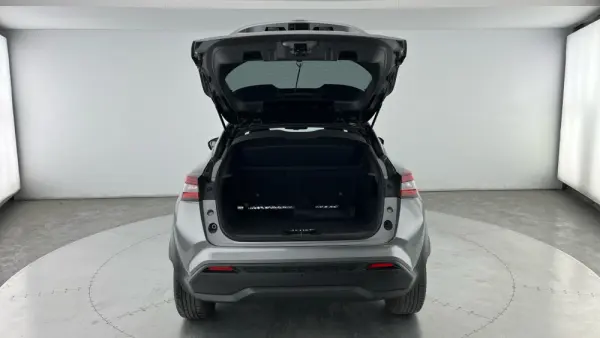 Nissan Juke 1.6 Hybrid N-Connecta NAV. 16