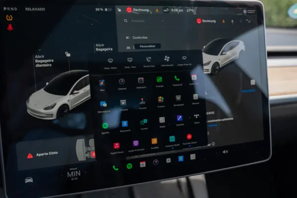 Tesla Model 3 Long Range Tração Traseira 9