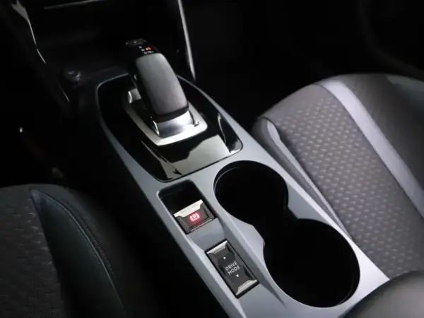 Peugeot e-2008 50 kWh Allure 20