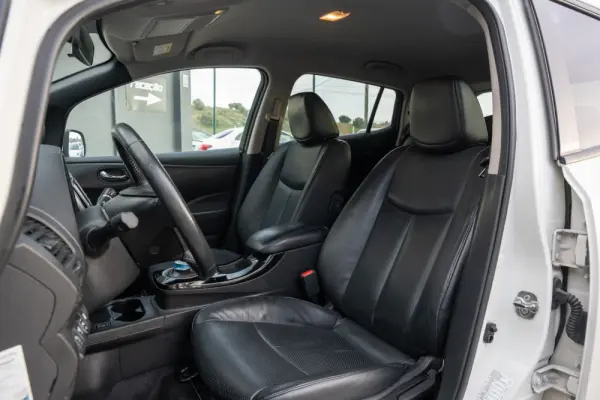 Nissan Leaf Tekna 30 kWh 23