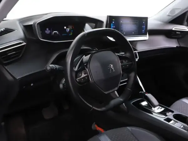 Peugeot e-2008 50 kWh Allure 9