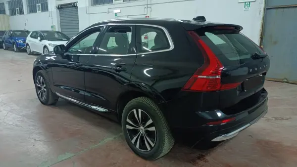 Volvo XC 60 T6 AWD Recharge Geartronic Inscription Expression 6