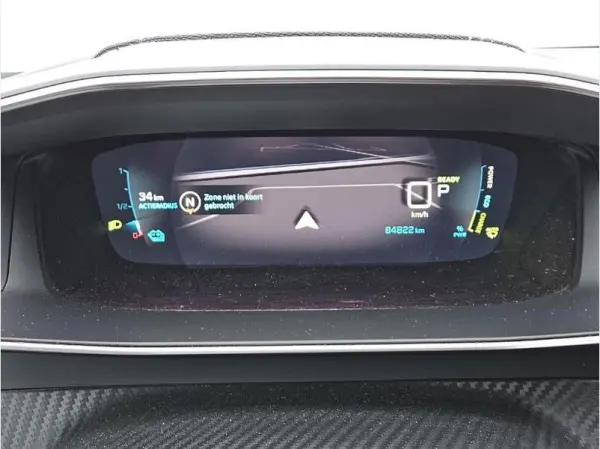 Peugeot e-2008 50 kWh GT 9