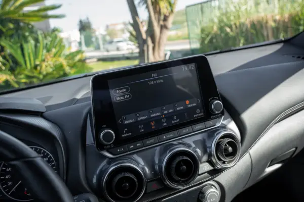 Nissan Juke 1.6 Hybrid N-Connecta NAV. 13