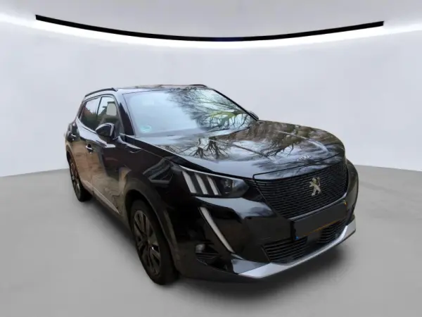 Peugeot e-2008 50 kWh GT 3